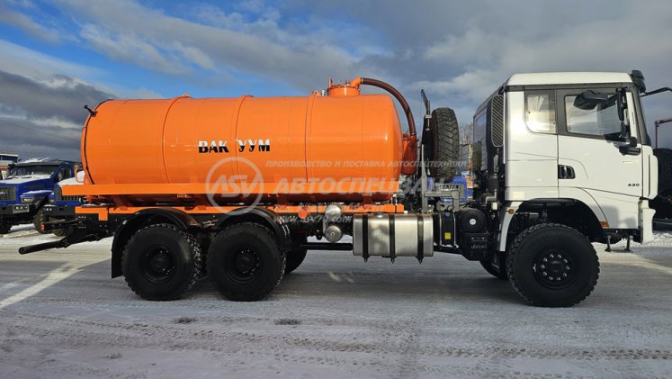 Автоцистерна вакуумная МВ-15 на шасси SHACMAN SX32586V385 6Х6 1