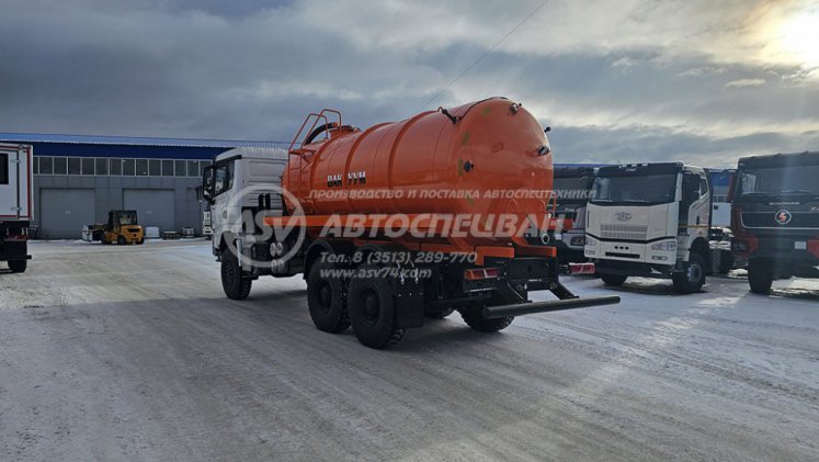 Автоцистерна вакуумная МВ-15 на шасси SHACMAN SX32586V385 6Х6 3