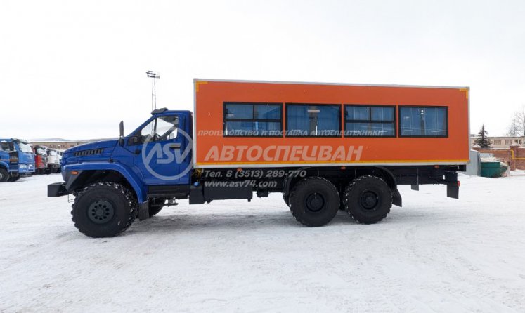 Вахтовый автобус Урал NEXT 4320-6952-72 (Е5) , 28 мест 8