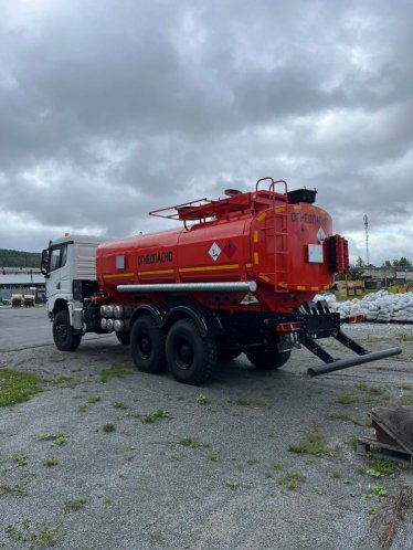 Автотопливозаправщик АТЗ-18 Shacman X3000 6х6 (односкатная ошиновка) 6