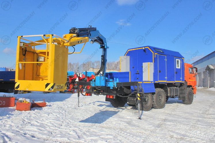 Фото: Агрегат ремонта и обслуживания качалок АРОК КАМАЗ 43118-3027-50 с КМУ ИМ-95 (синий)