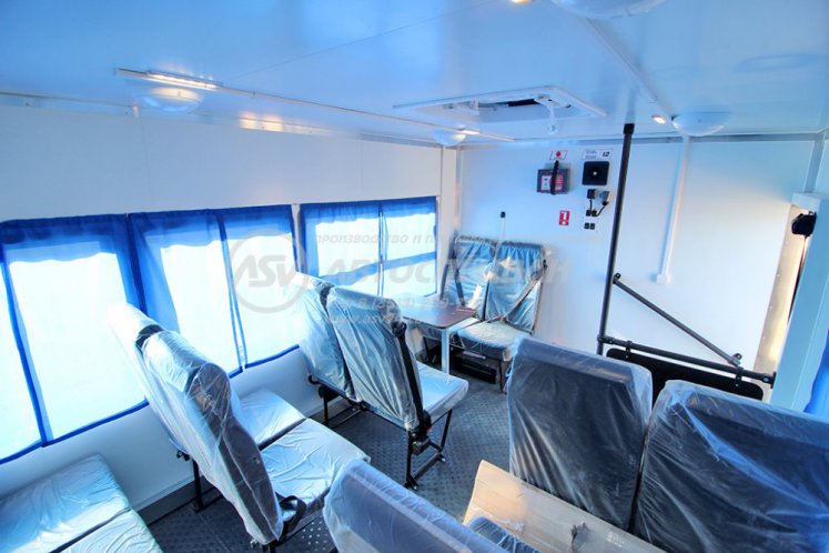 Фото: Вахтовый автобус КАМАЗ 43118-3027-50, 12 мест с генератором в грузовом отсеке