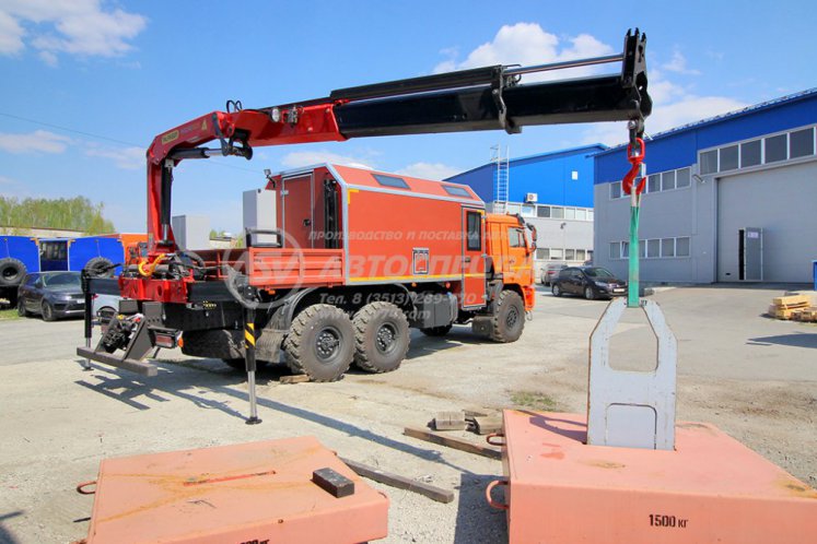 Фото: Агрегат для ремонта и обслуживания качалок АРОК КамАЗ 43118-3027-50 с КМУ Palfinger 13.501
