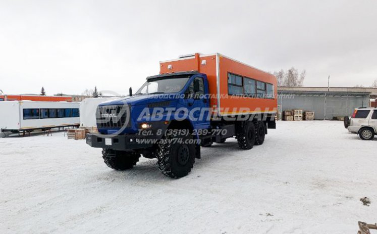 Фото: Вахтовый автобус Урал NEXT 4320-6952-72 (Е5) , 28 мест