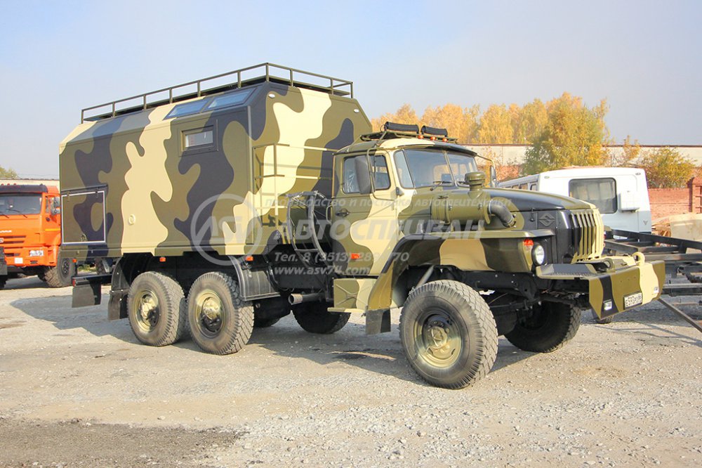  Ural 4320 SHOW TRUCK 6X6 WOHNMOBIL CAMPER       Truck1 ID 1275508