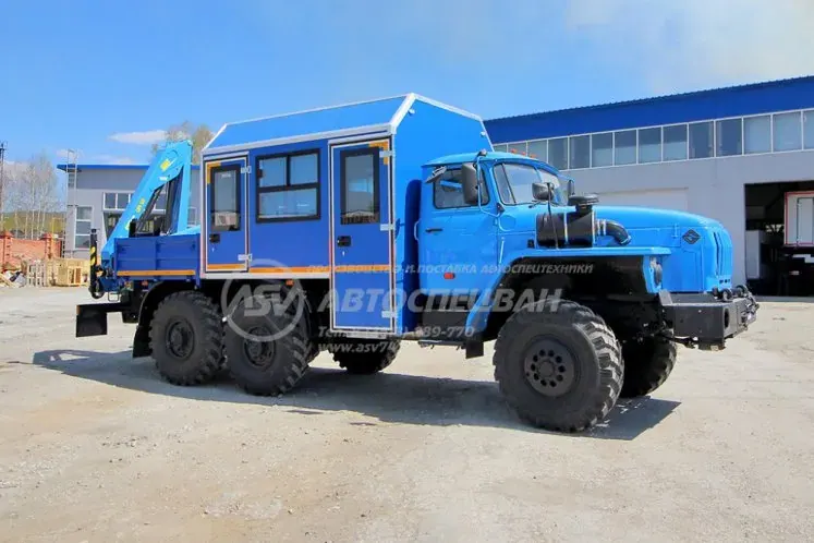 Вахтовый автобус с КМУ ИМ-50. Урал 4320-1112-61Е5, 8 мест фото 2
