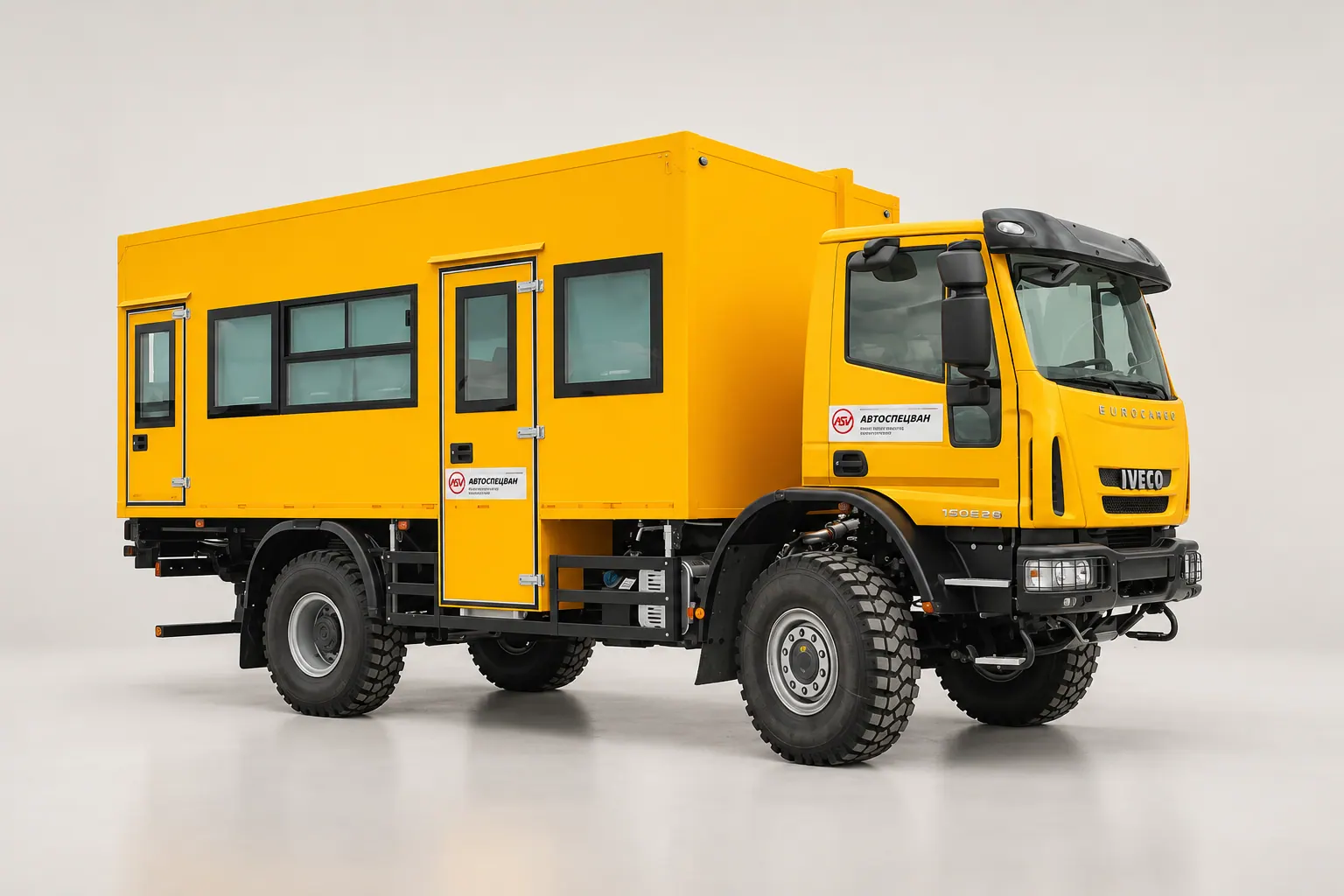 Вахтовый автобус Iveco Cargo MLC150E28WS, 22 места фото 1