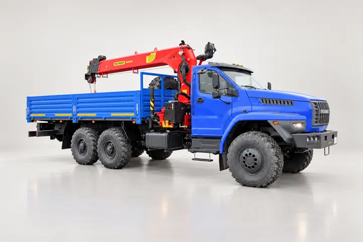 Бортовой автомобиль Урал 4320 NEXT (капотный) с КМУ IT-180 (тросовый)