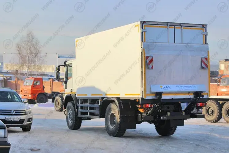 Изотермический фургон Iveco Cargo MLL150E28WS с мультитемпературной перегородкой, ХОУ, гидробортом фото 4