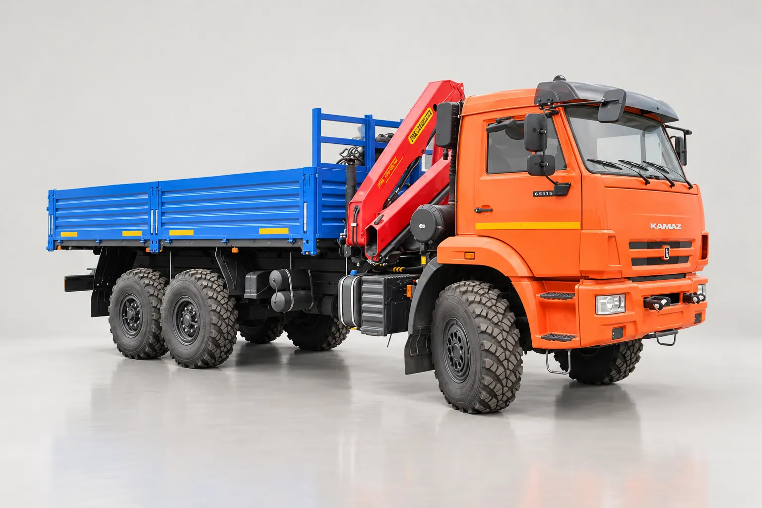 Бортовой автомобиль КАМАЗ 43118-3011-50 с КМУ Palfinger 10000 фото 1