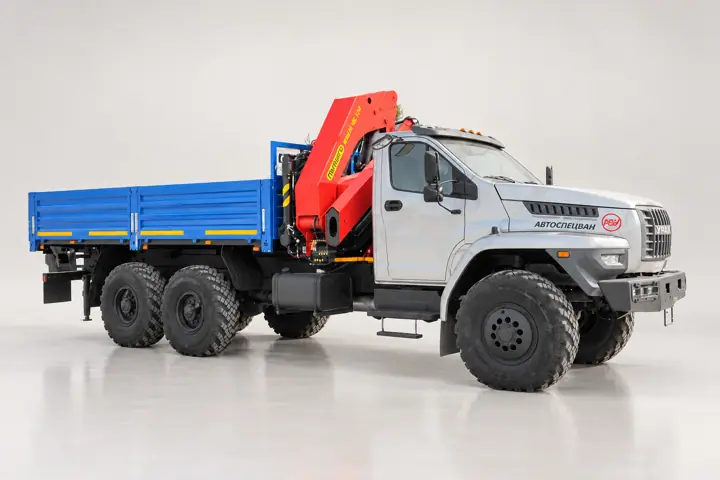 Бортовой автомобиль Урал 4320 NEXT (капотный) с КМУ ИМ-320