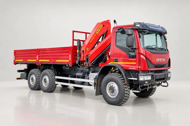 Бортовой автомобиль IVECO EuroCargo MLL210E28WS с КМУ Palfinger 18500A