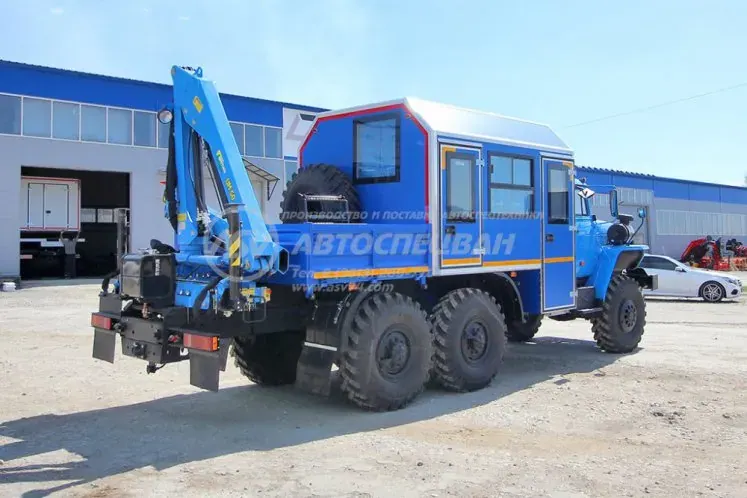 Вахтовый автобус с КМУ ИМ-50. Урал 4320-1112-61Е5, 8 мест фото 3