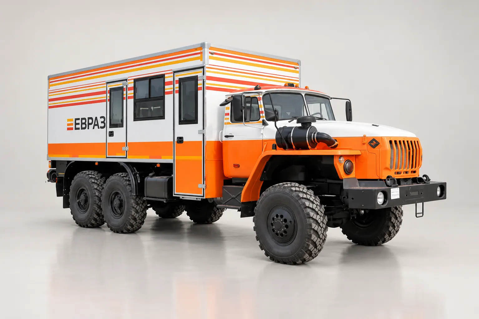 Вахтовый автобус с грузовым отсеком, Урал 4320-1912-72Е5, 8 мест фото 1
