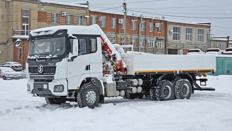 Бортовой автомобиль Shacman X3000 с КМУ Sunhunk 108-2 2
