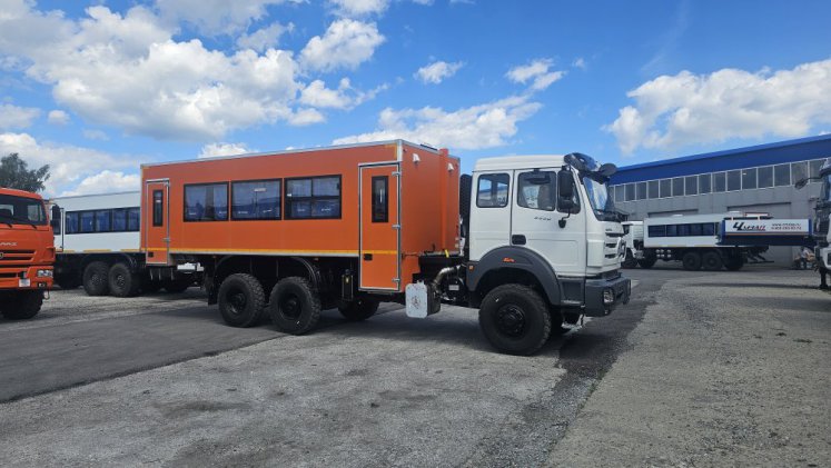 Вахтовый автобус Beiben, 28 мест 2