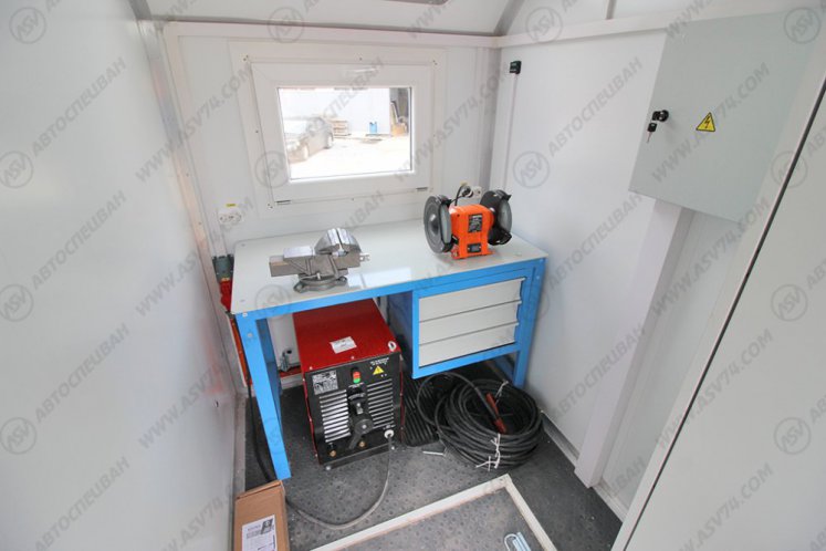 Агрегат ремонта и обслуживания качалок АРОК КАМАЗ 43118-3027-50 с КМУ ИМ-50 6
