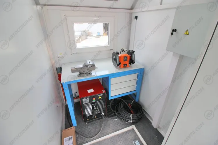 Агрегат ремонта и обслуживания качалок АРОК КАМАЗ 43118-3027-50 с КМУ ИМ-50 6