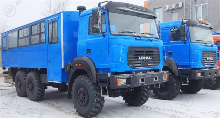 Вахтовый автобус Урал 3255-3013-79Е5-28, 28 мест 0