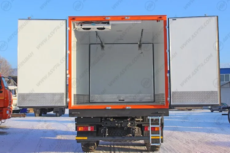 Рефрижератор КамАЗ 43118 с мультитемпературной перегородкой и ХОУ Thermo King 7