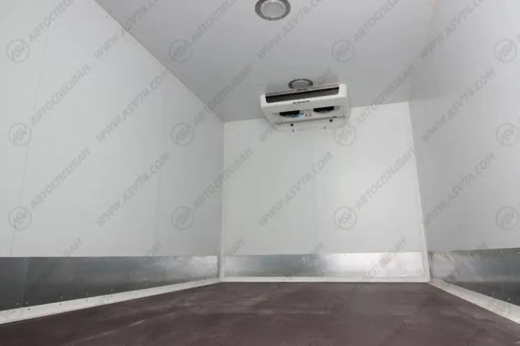 Изотермический фургон Урал-NEXT 4320-6952-72(Е5) Г38 Рефрижератор 3
