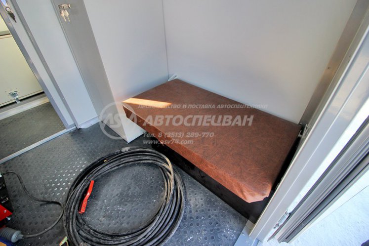 Передвижная мастерская ПАРМ на шасси Iveco АМТ EuroCargo MLC150 c бортовой платформой и КМУ ИМ-50 9