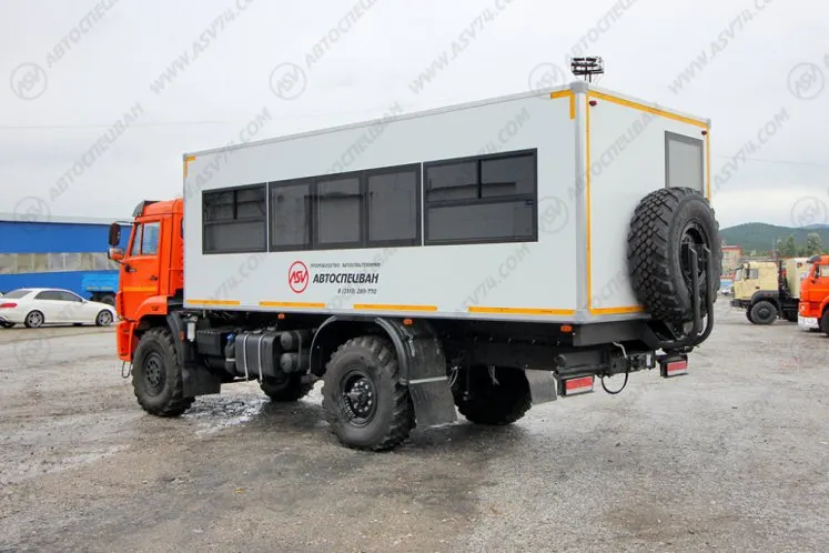 Вахтовый автобус КАМАЗ 43502-3036-66, 24 места 3