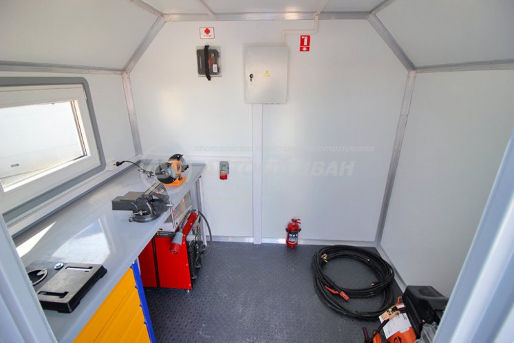 ПАРМ КамАЗ 43118-3027-50 с КМУ ИМ-20 5