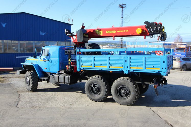 Бортовой Урал 4320-1912-60Е5 с КМУ ИТ-150 3