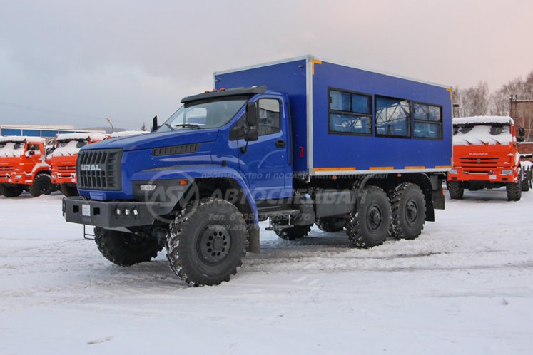 Вахтовый автобус Урал NEXT 4320-6151-73 (Е5), 20 мест 1