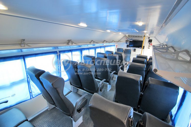 Вахтовый автобус Урал NEXT 4320-6952-72 (Е5) Г38, 24 места. Грузовой отсек 9