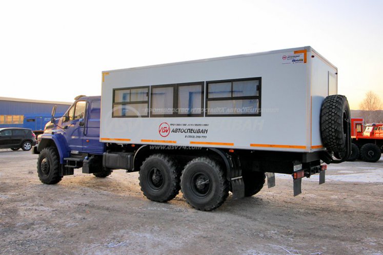 Вахтовый автобус Урал NEXT 4320-6952-72 (Е5) Г38 спальное место, 20 мест 3