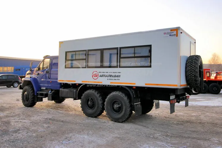 Вахтовый автобус Урал NEXT 4320-6952-72 (Е5) Г38 спальное место, 20 мест 3