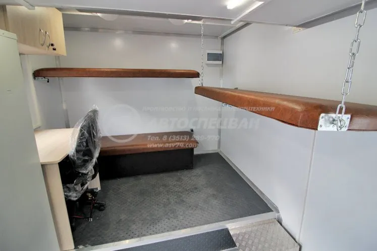 Агрегат для ремонта и обслуживания качалок АРОК МАЗ 6317F9-571-051 с КМУ ИМ-55 2