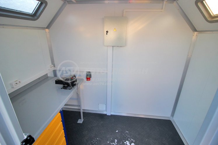 Агрегат ремонта и обслуживания качалок Камаз 43118-3027-50 с КМУ Fassi M20A.12 2