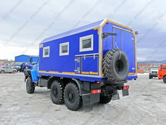 Транспортно-бытовой автомобиль ТБМ Урал 4320-1112-61 2