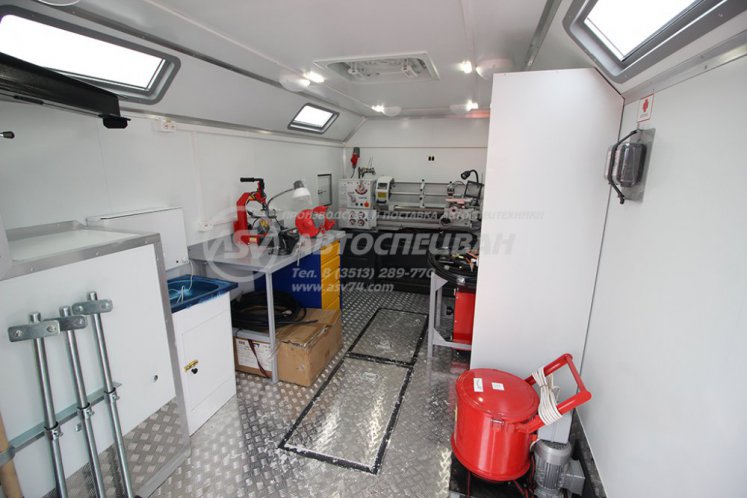 ПАРМ с токарным станком и КМУ Sunhunk 125 на шасси КамАЗ 43118-50 9