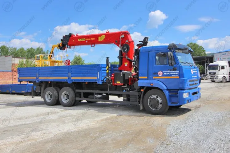 Бортовой автомобиль КАМАЗ 65117-3010-48 с КМУ ИТ-200 0