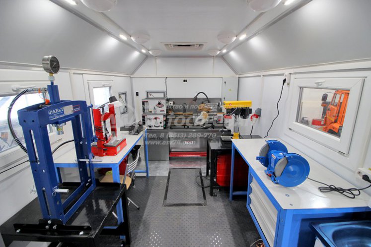 Передвижная мастерская ПАРМ Урал 4320-4151-81Е5 с токарным станком и КМУ ИМ-95 4