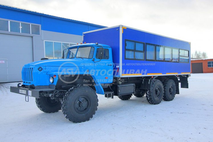 Вахтовый автобус Урал 4320-1912-60, 28 мест 1