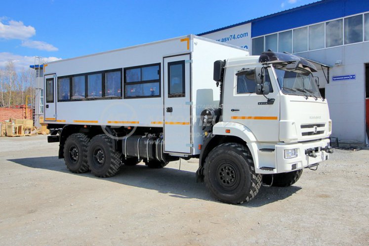 Вахтовый автобус КАМАЗ 43118-3027-50, 28 мест 1