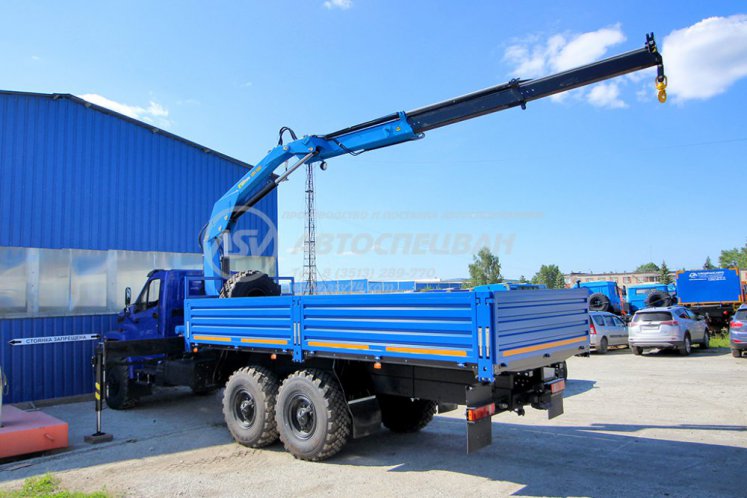 Бортовой автомобиль Урал 4320 NEXT (капотный) с КМУ ИМ-150 2
