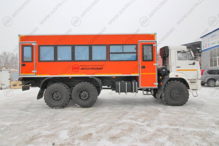 Вахтовый автобус КАМАЗ 43118-3027-50, 28 мест 3
