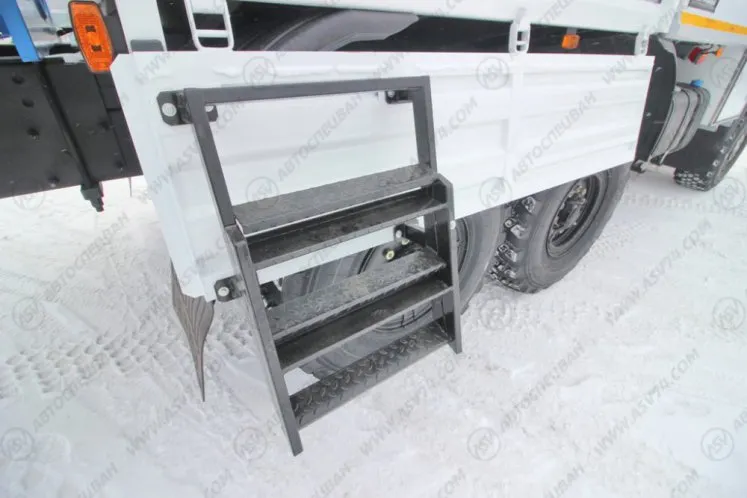 Агрегат для ремонта и обслуживания качалок АРОК КамАЗ 43118-3027-50 с КМУ ИМ-150 11