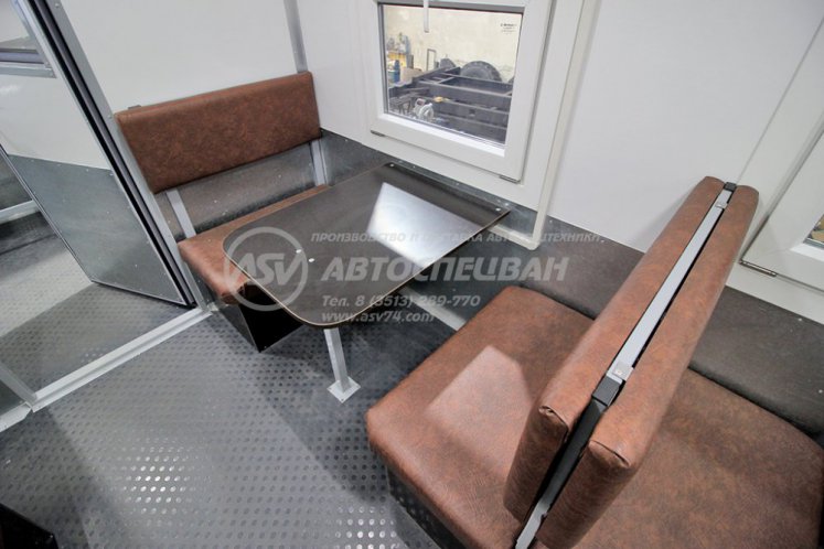 Передвижная столовая (14 мест) на шасси КамАЗ 43118-3027-50 12