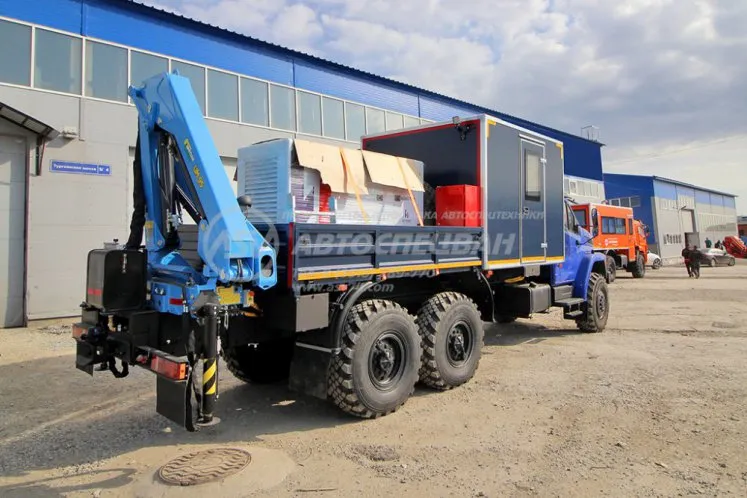 Агрегат для ремонта и обслуживания качалок АРОК УРАЛ NEXT 4320-6952-72(Е5) с КМУ ИМ-95 2