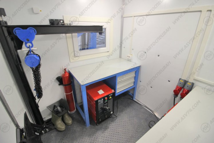 Передвижная мастерская ПАРМ КамАЗ 43118-3027-50 с КМУ ИМ-50 11