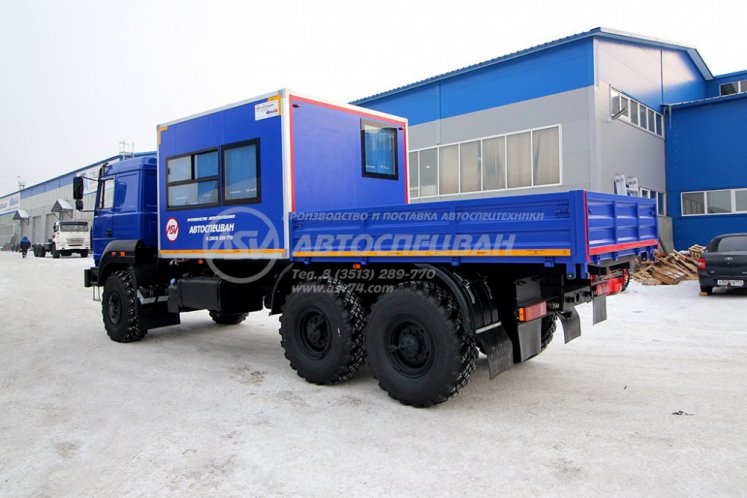 Вахтовый автобус Урал 4320-4971-80, 8 мест с грузовой платформой 2