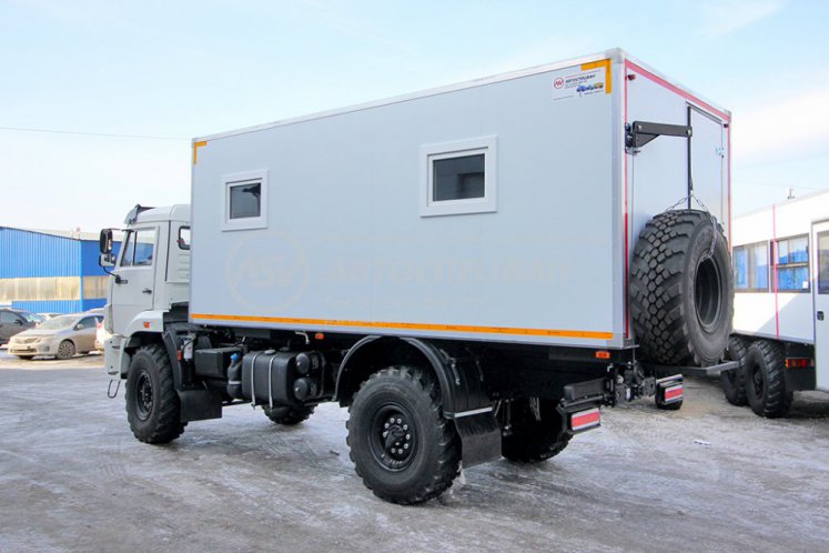 Передвижная столовая (12 мест) на шасси Камаз 43502-66 8