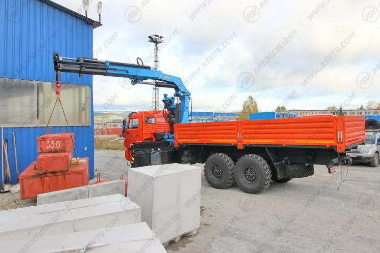 Бортовой КАМАЗ 43118-3027-50 с КМУ ИМ-240 с люлькой для подъема людей 4